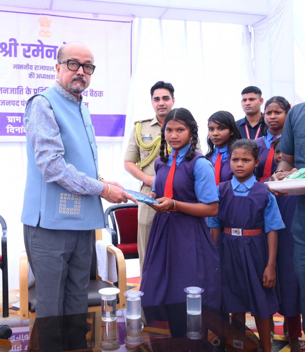 रायपुर : हर घर में पढ़ाई का एक कोना हो, तभी बच्चे आगे बढ़ेंगे – राज्यपाल रमेन डेका