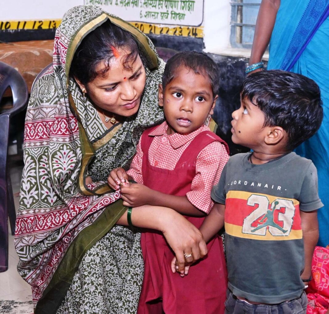 रायपुर : सुरक्षित बचपन से ही बनेगा सशक्त भविष्य – मंत्री लक्ष्मी राजवाड़े’