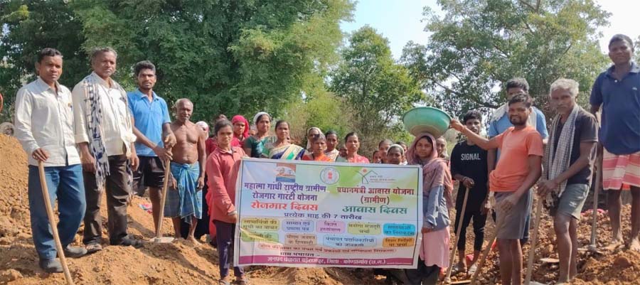 रायपुर : गांवों में उतरा विकास का उत्सव, ‘चावल महोत्सव’ से लेकर ‘आवास दिवस’ तक दिखी सरकार की सक्रियता
