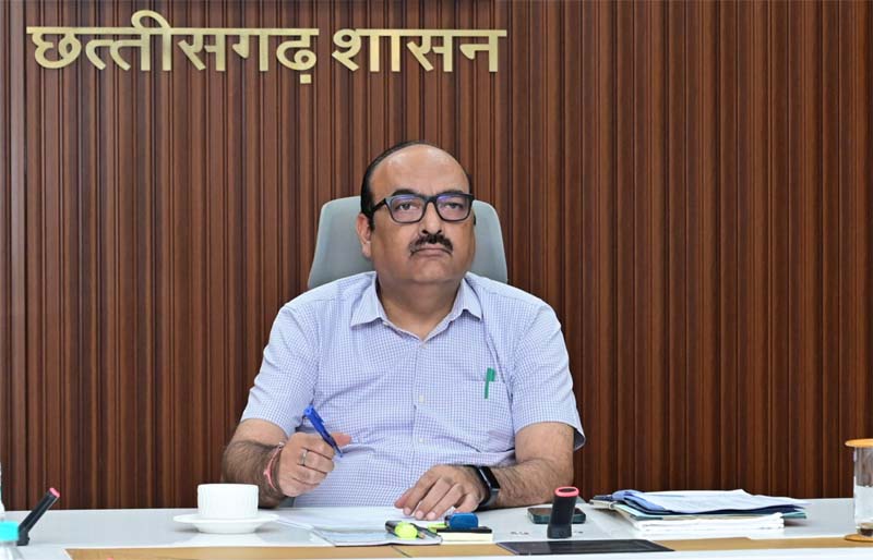 रायपुर : ठोस अपशिष्ट प्रबंधन नियम का कड़ाई से होगा पालन