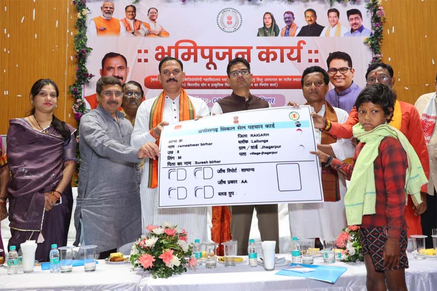 रायपुर : स्वास्थ्य सेवाओं के विस्तार के साथ गुणवत्तापूर्ण चिकित्सा शिक्षा और वेलनेस को बढ़ावा देना सरकार की प्राथमिकता – स्वास्थ्य मंत्री जायसवाल