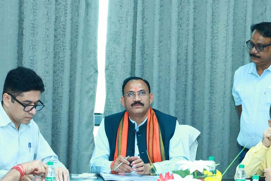 रायपुर : स्वास्थ्य मंत्री श्याम बिहारी जायसवाल ने मंत्रालय में स्वास्थ्य सेवाओं को लेकर ली उच्चस्तरीय समीक्षा बैठक