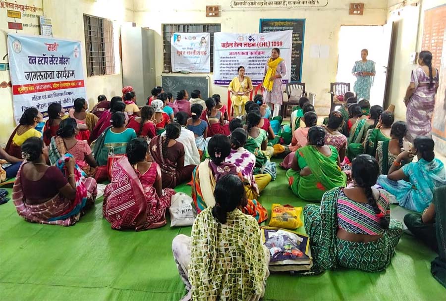 रायपुर : बाल विवाह मुक्त छत्तीसगढ़ अभियान के तहत महिलाओं को किया गया जागरूक