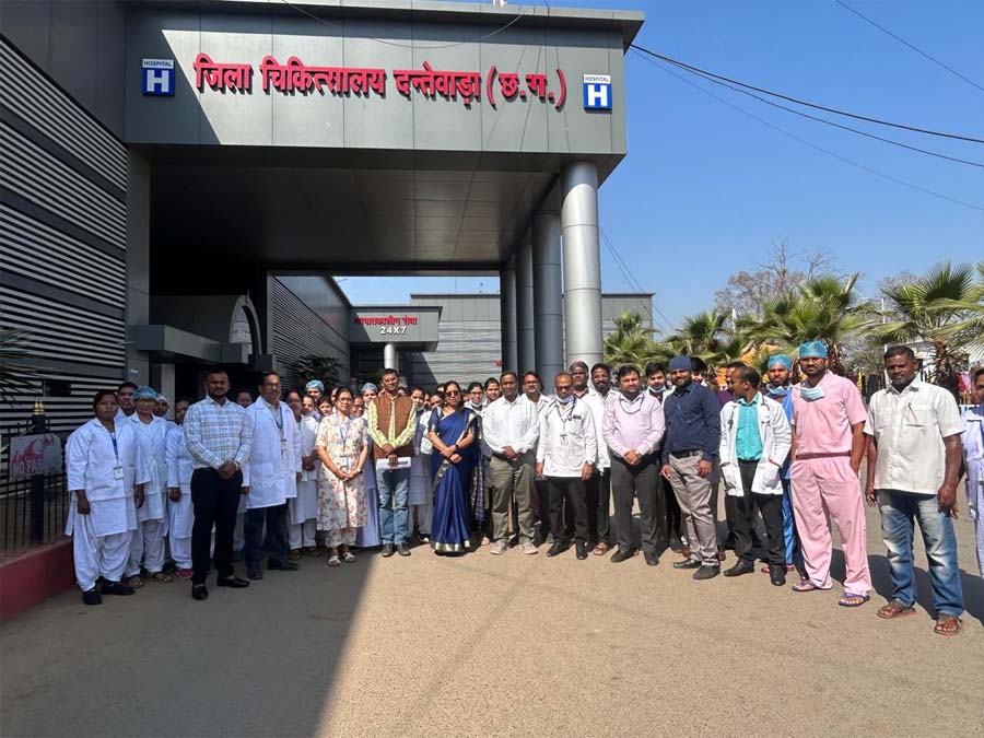 रायपुर : स्वास्थ्य के क्षेत्र में राष्ट्रीय पटल स्थान बना रहा है दंतेवाड़ा का जिला चिकित्सालय