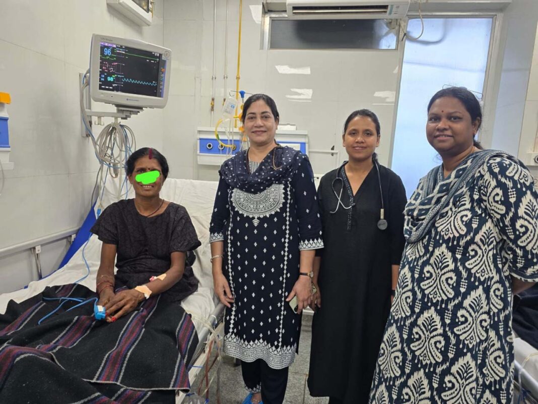 रायपुर : सिम्स के स्त्री रोग विभाग में दुर्लभ एवं अत्यंत जटिल सर्जरी सफल