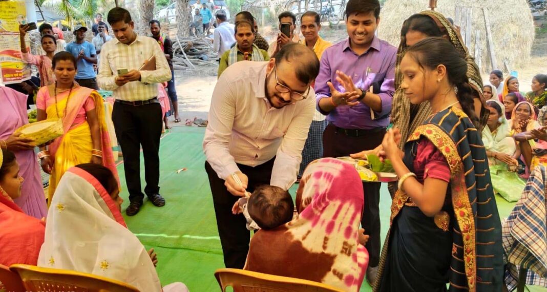 रायपुर : वनांचलों में ‘जनजातीय गरिमा उत्सव’ और ‘सुशासन तिहार’ से बदला माहौल