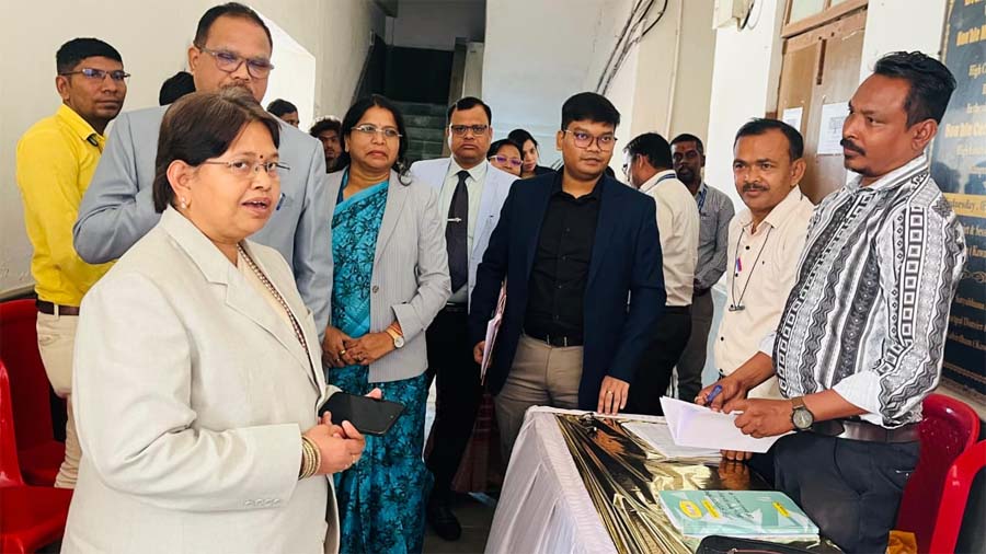 रायपुर : नेशनल लोक अदालत में कवर्धा में 31 हजार से अधिक प्रकरणों का हुआ निराकरण, बिछड़े परिवारों में लौटी खुशियां
