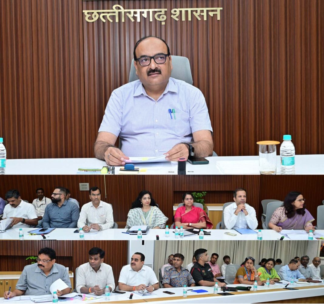 रायपुर : मानसून पूर्व तैयारियां तेज, मुख्य सचिव ने ली बाढ़ नियंत्रण हाई पावर कमेटी की बैठक