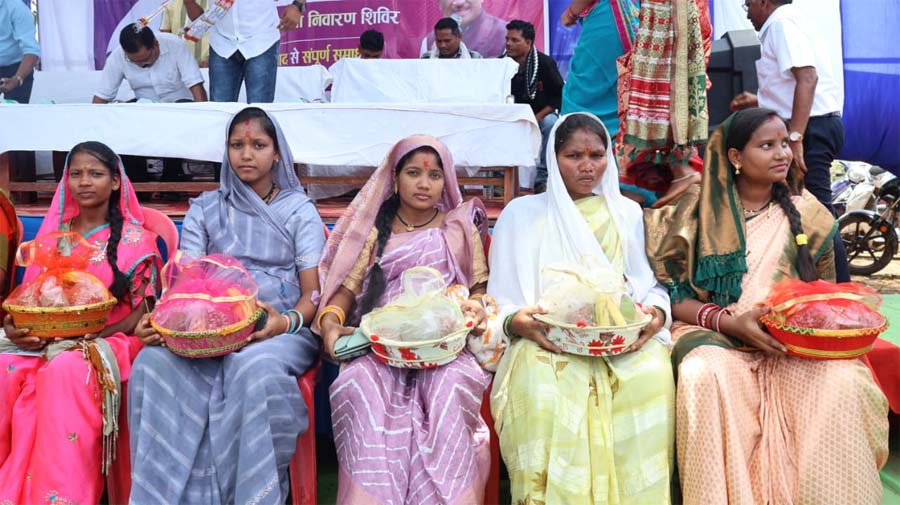 रायपुर : सुशासन तिहार 2026 : ईटपाल में उमड़ा जनसैलाब, सरकार पहुंची जनता के द्वार