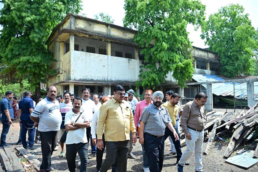 रायपुर : ऐतिहासिक जेआरडी मल्टीपरपस स्कूल के संरक्षण एवं आधुनिकीकरण की दिशा में पहल
