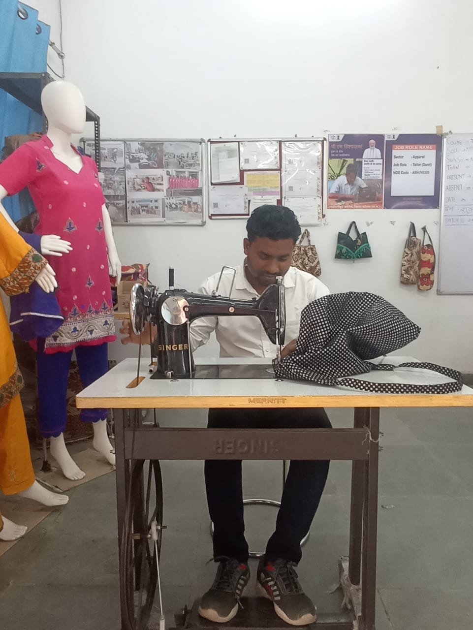 KORBA : अजय ने अपनी मेहनत और दृढ़ संकल्प से पाई सफलता