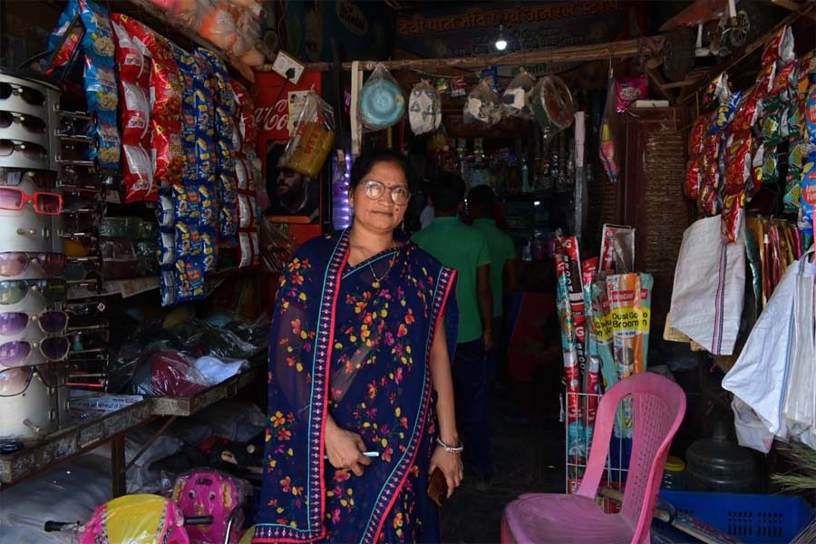 रायपुर : आत्मनिर्भरता की गूँज मुद्रा लोन और स्व-सहायता समूह के सहारे संजना ने बदला अपना भाग्य