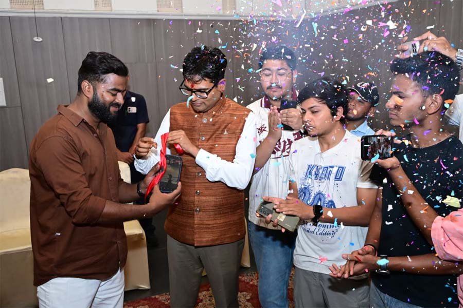 रायपुर : 21वीं सदी में कंटेंट क्रिएशन युवाओं के लिए असीम संभावनाओं का क्षेत्र – वित्त मंत्री ओ.पी. चौधरी