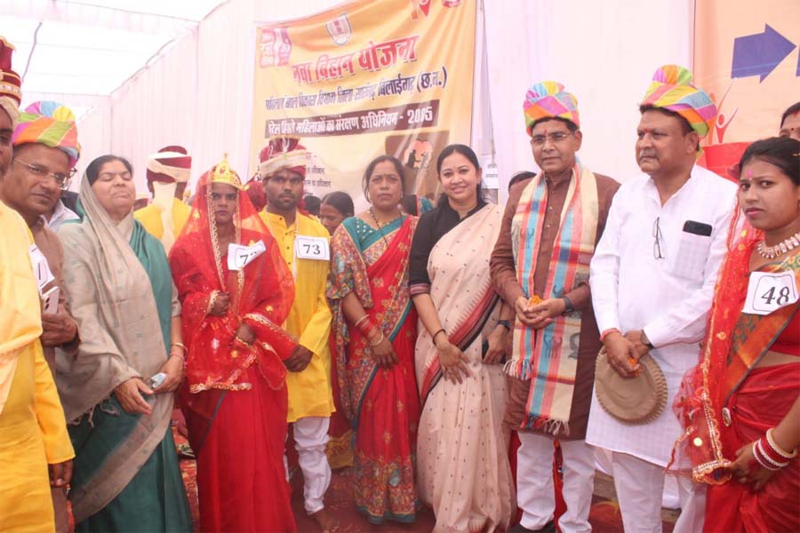 रायपुर : सारंगढ़ में गूंजी कन्या विवाह शहनाई