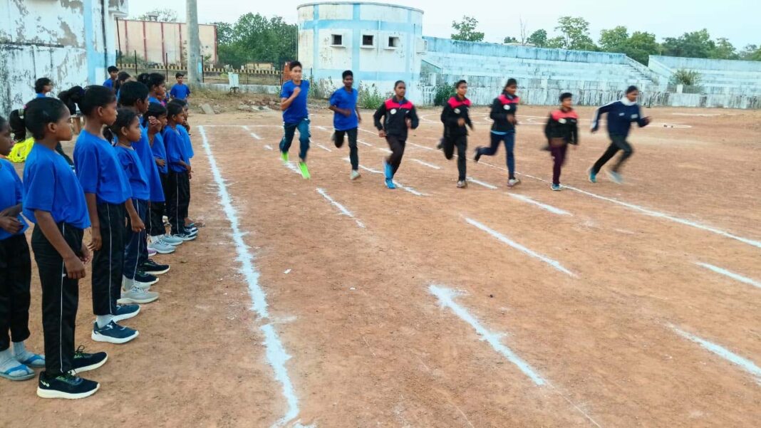 रायपुर : ग्रीष्मकालीन खेल शिविर में निखर रही बच्चों की प्रतिभाएं