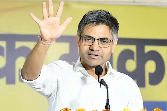 BIG NEWS: AAP छोड़कर BJP में शामिल हुए सांसद संदीप पाठक के खिलाफ पंजाब में FIR, पुलिस अरेस्ट करने दिल्ली पहुंची