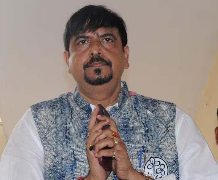 Breaking News: बंगाल के पूर्व मंत्री सुजीत बोस गिरफ्तार, ED ने 10 घंटे पूछताछ के बाद किया अरेस्ट, नगर निगम में अवैध भर्ती का आरोप; 150 लोगों को नौकरी दिलाई, बदले में पैसे-फ्लैट लिए