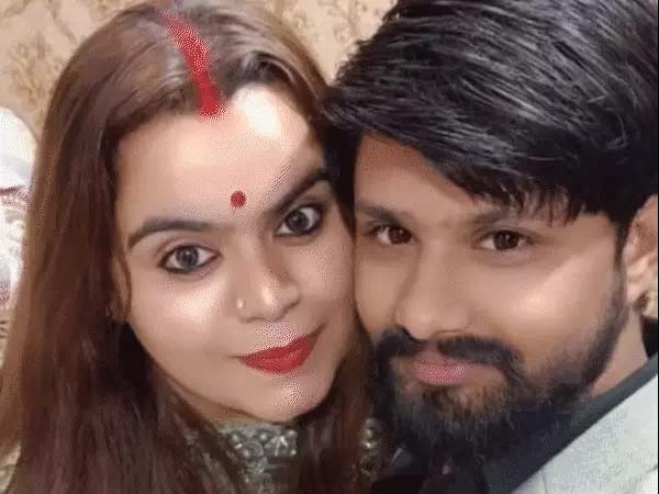 मध्य प्रदेश: हाई-प्रोफाइल ब्लैकमेल गैंग का पर्दाफाश, गिरोह की मास्टरमाइंड लेडी तांत्रिक चांदी की चप्पल पहनती थी, इंस्टाग्राम पर दोस्ती कर लड़की का अश्लील VIDEO बनाया, 1.30 करोड़ वसूले; पाप न लगे इसलिए विदेशी मंदिरों में कराते थे भंडारे