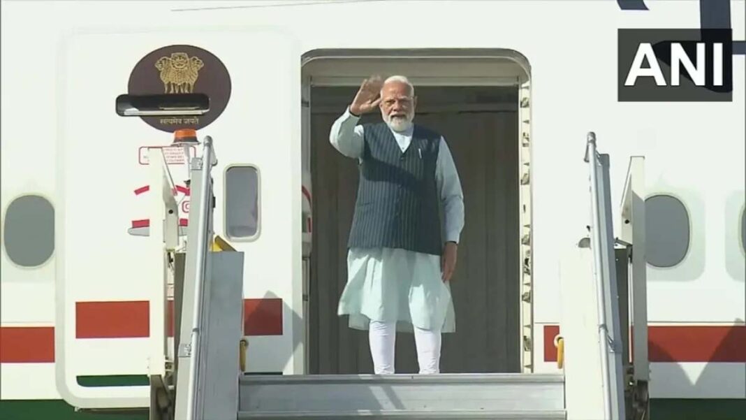 नई दिल्ली: प्रधानमंत्री मोदी छह दिन के विदेश दौरे पर रवाना, पहले पड़ाव में UAE के राष्ट्रपति अल नाहयान मुलाकात करेंगे, दोनों देशों के बीच ऊर्जा समझौते संभव