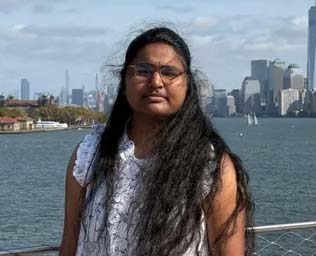 अमेरिका: शिकागो के पास मिनी वैन खाई में गिरी, सड़क हादसे में 25 वर्षीय भारतीय छात्रा की मौत, 6 लोग घायल