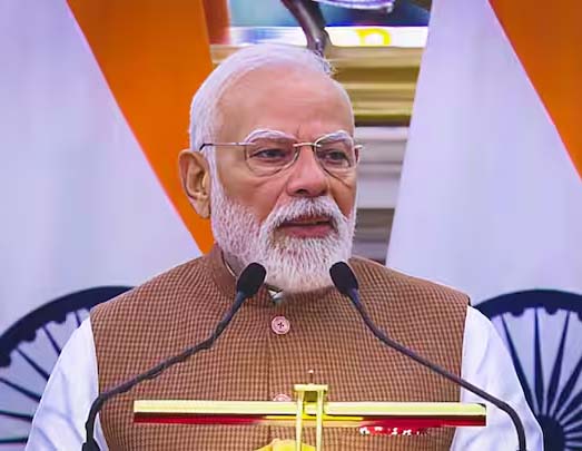 BIG NEWS: प्रधानमंत्री मोदी की देशवासियों से अपील, बोले- पेट्रोल-डीजल कम इस्तेमाल करें, सोने की खरीद टालें, तेल कम खाएं; स्कूल ऑनलाइन हों, कंपनियां वर्क फ्रॉम होम दें
