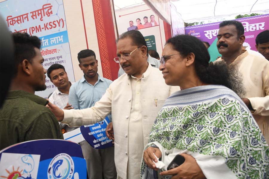 रायपुर : मत्स्य पालकों को मिली नई उड़ान, आजीविका सशक्त बनाने मुख्यमंत्री ने वितरित की आधुनिक सामग्री