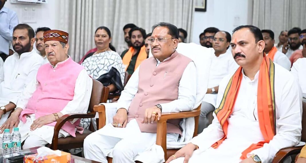 रायपुर : जनभागीदारी और जनप्रेरणा का सशक्त माध्यम बना ‘मन की बात’ – मुख्यमंत्री विष्णु देव साय