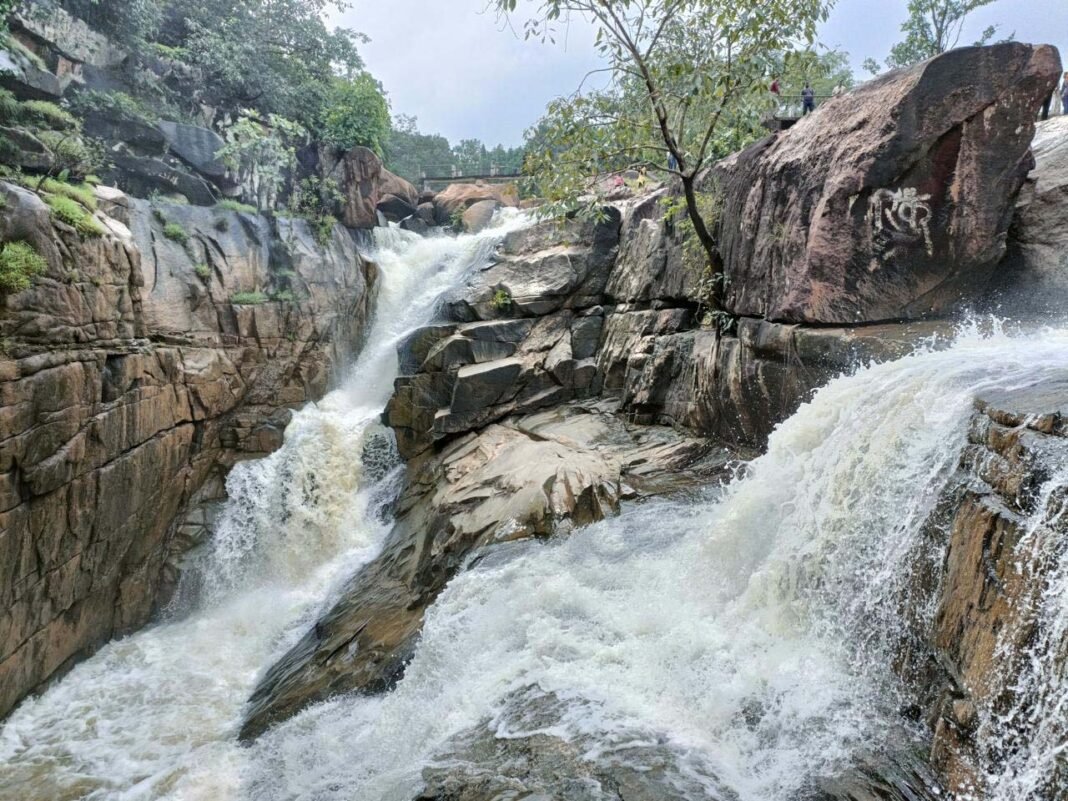 रायपुर : विशेष लेख : प्रकृति की गोद में बसा जशपुर का अनुपम पर्यटन स्थल ‘रानीदाह‘