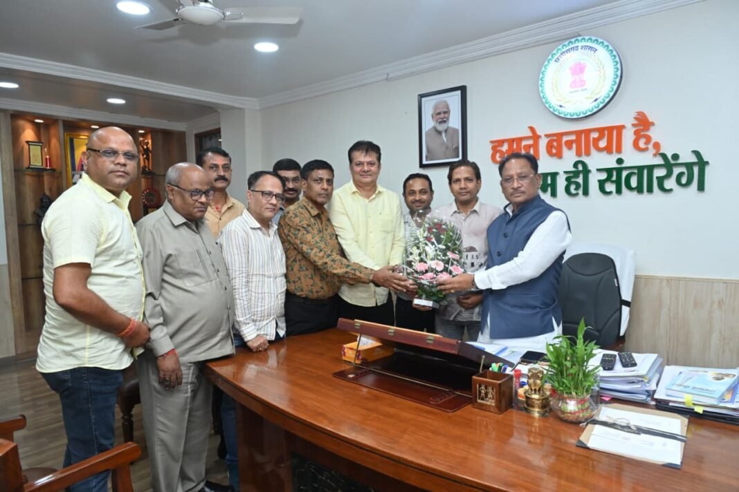 KORBA : मुख्यमंत्री विष्णुदेव साय से मिली कोरबा प्रेस क्लब की नवनिर्वाचित कार्यकारिणी, मिला आत्मीय स्वागत और मार्गदर्शन