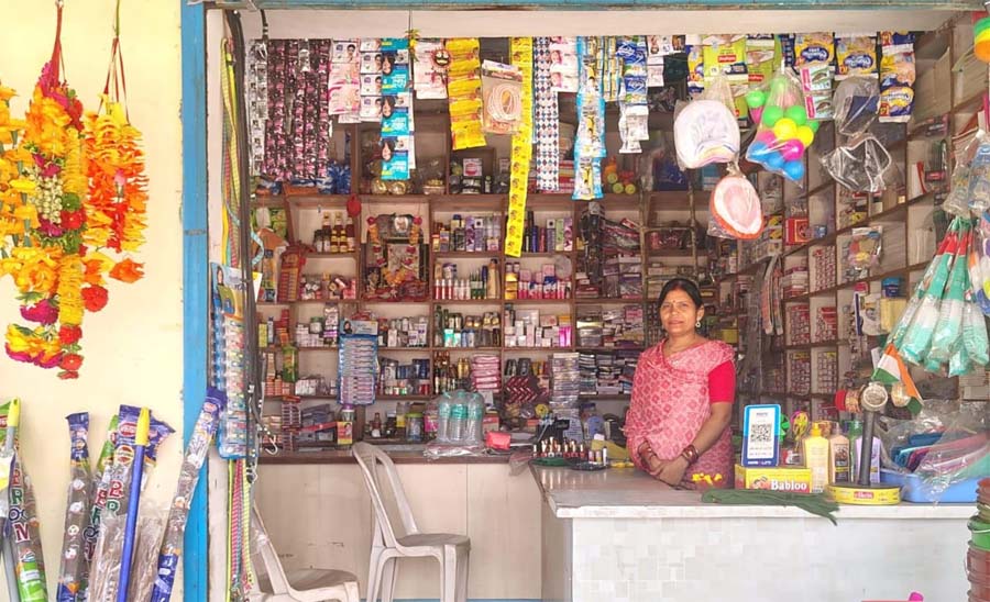 रायपुर : मुद्रा लोन और बिहान योजना ने बदली प्रीति गुप्ता की जिंदगी, बनीं ‘लखपति दीदी’