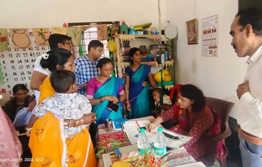 रायपुर : कुपोषण मुक्त बचपन की दिशा में बड़ा कदम : आंगनवाड़ी सेवाओं का हुआ जमीनी मूल्यांकन
