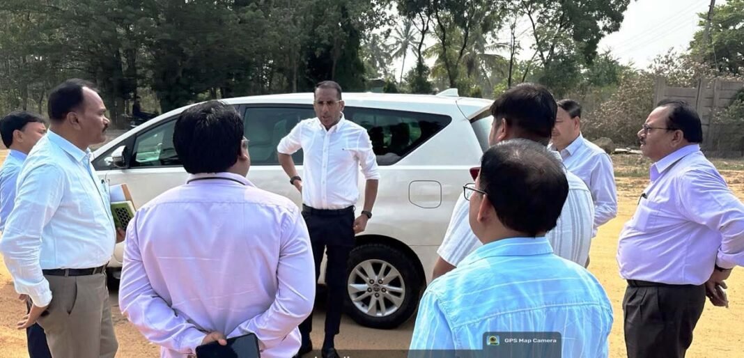 रायपुर : लोक निर्माण विभाग के सचिव ने मेडिकल कॉलेज के कार्यों का किया निरीक्षण, तेजी से काम पूरा करने कहा