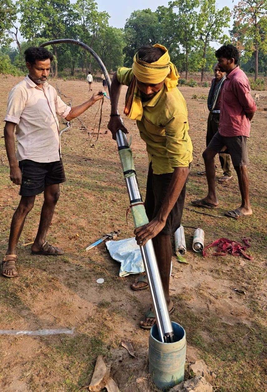 रायपुर : मंत्री लक्ष्मी राजवाड़े के प्रयासों से दूरस्थ अंचलों में पेयजल संकट दूर