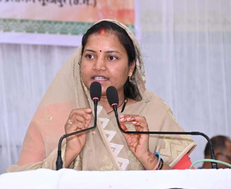 रायपुर : महिला एवं बाल विकास मंत्री लक्ष्मी राजवाड़े ने लिया बड़ा फैसला