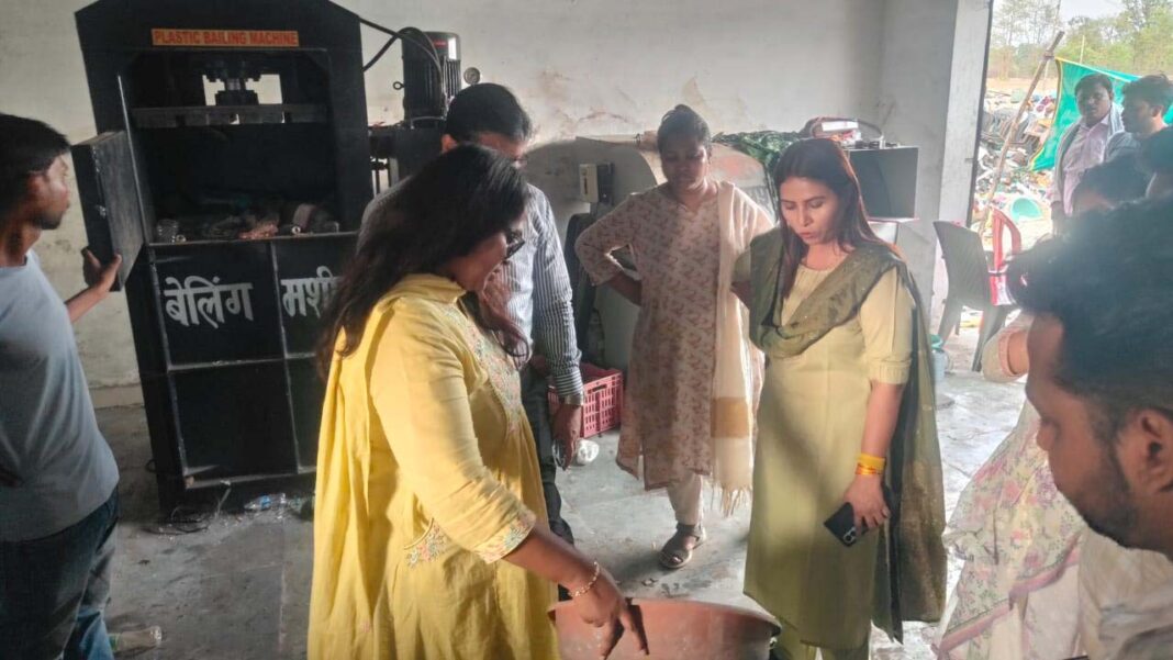 रायपुर : कौड़ूटोला बना प्लास्टिक अपशिष्ट प्रबंधन का आदर्श मॉडल
