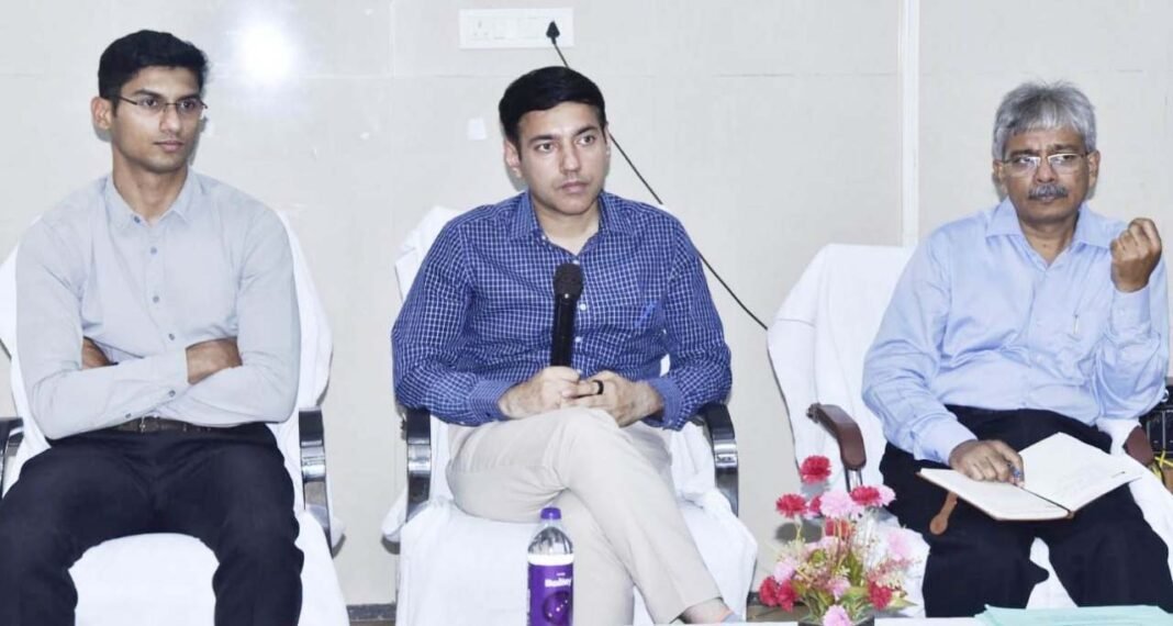 रायपुर : बस्तर में स्वास्थ्य सुविधाओं का होगा बड़ा विस्तार