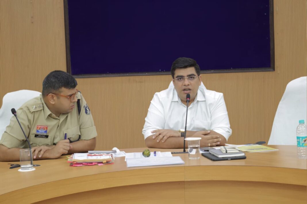 कोरबा: कलेक्टर व एसपी की अध्यक्षता में नीट (यूजी) 2026 पुनर्परीक्षा के सफल आयोजन हेतु केंद्राध्यक्षों की बैठक संपन्न