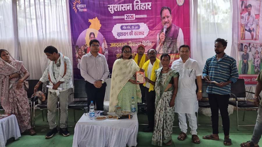 रायपुर : सुशासन तिहार 2026 : मोटराइज्ड ट्राईसाइकिल पाकर खिल उठी पुनीत राम की मुस्कान