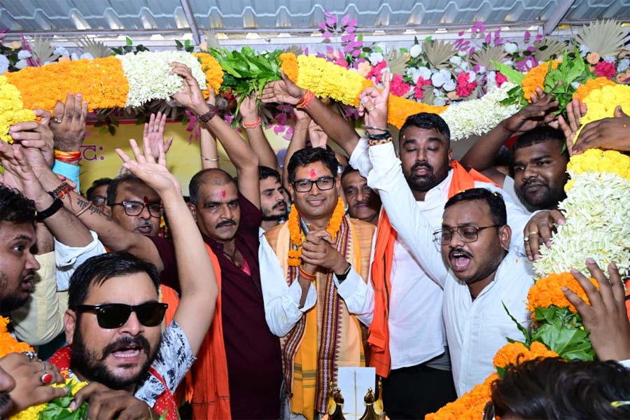 रायपुर : जन्मदिवस पर रायगढ़वासियों के स्नेह से अभिभूत हुए वित्त मंत्री ओपी चौधरी, विभिन्न कार्यक्रमों में हुए शामिल