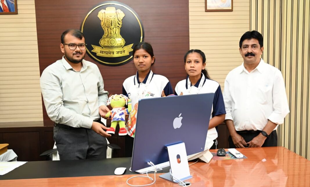 रायपुर : सुकमा की बेटियों ने ‘खेलो इंडिया नेशनल ट्राइबल गेम्स’ फुटबॉल में जीता गोल्ड