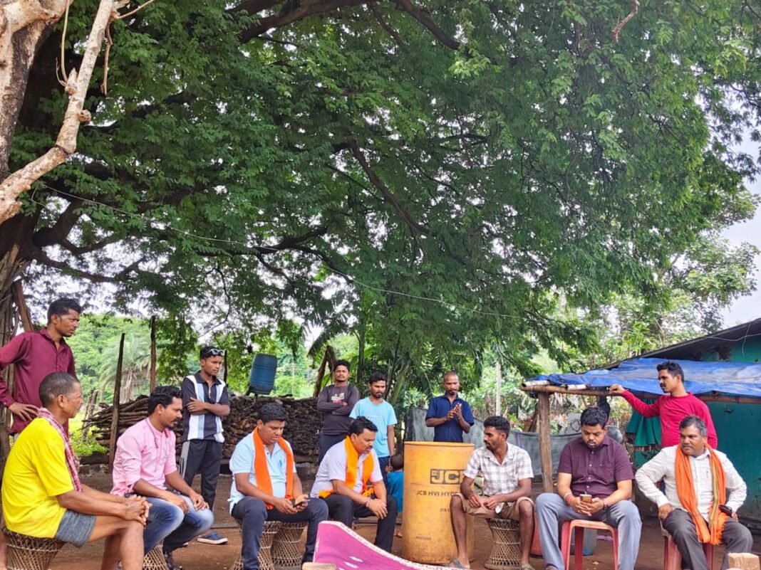 रायपुर : सुदूर वनांचल में जिला पंचायत अध्यक्ष की जनचौपाल