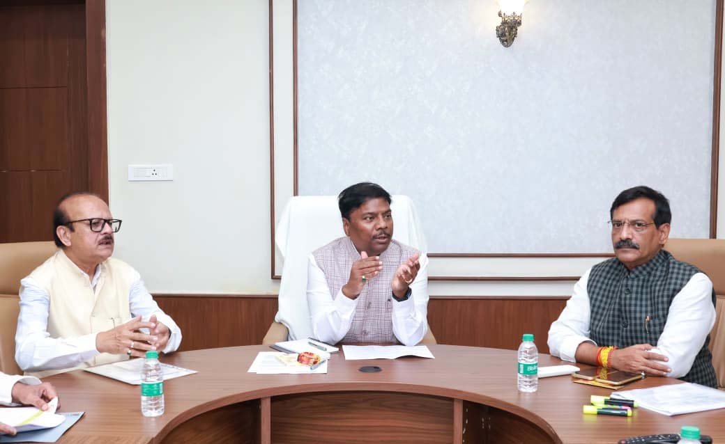 रायपुर : सहकारिता क्षेत्र को और मजबूत बनाने पर दें जोर – सहकारिता मंत्री केदार कश्यप