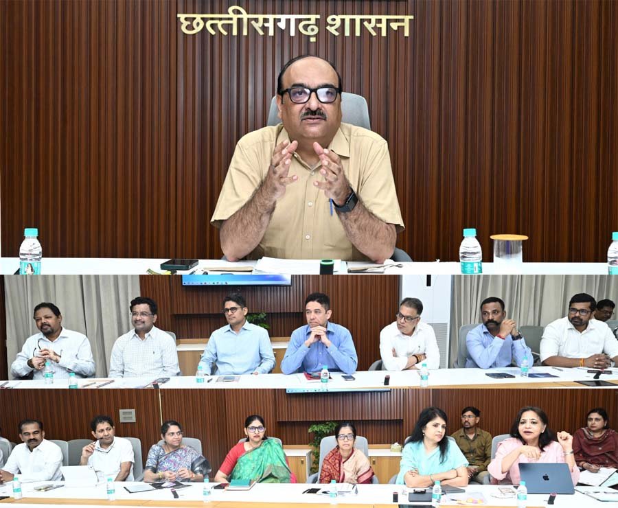 रायपुर : मुख्य सचिव ने सचिवों की ली उच्च स्तरीय बैठक