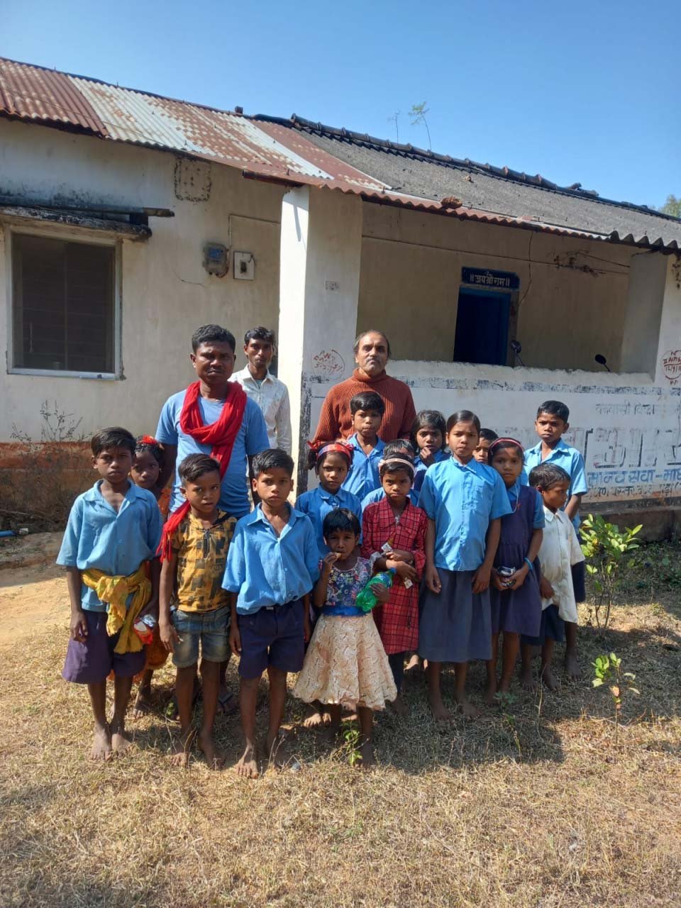 रायपुर : आदिवासी समाज के स्वास्थ्य, शिक्षा और सामाजिक उत्थान के लिए समर्पित गोडबोले दंपत्ति