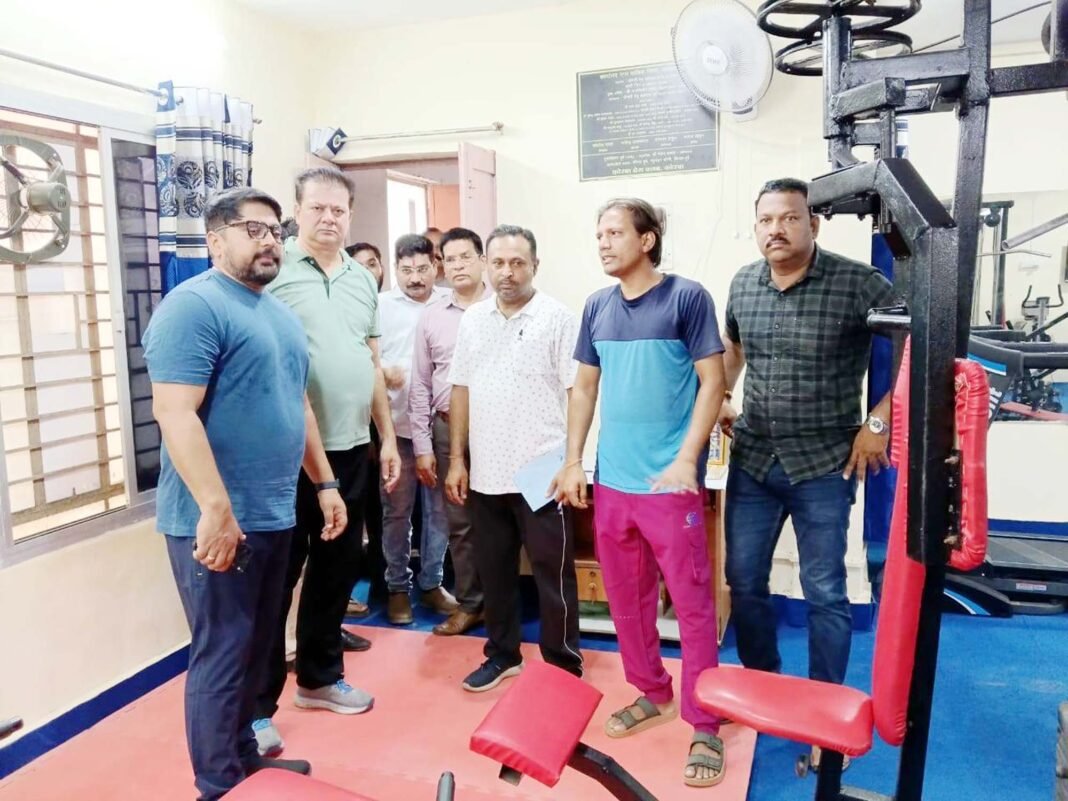 KORBA : आयुक्त पहुंचे प्रेस क्लब, परिसर के विकास हेतु तत्काल सर्वे कर प्रस्ताव प्रस्तुत करने अधिकारियों को दिये निर्देश