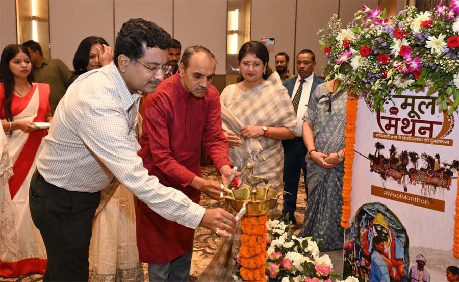 रायपुर : आदिवासी ज्ञान और व्यवहार विज्ञान से संवरेगा किशोरों का भविष्य