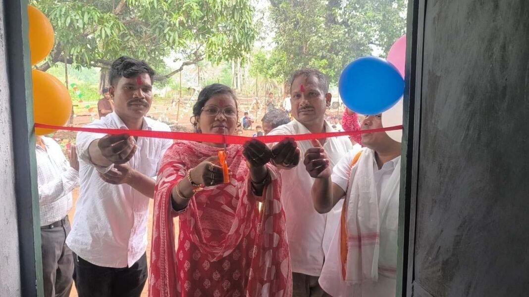 रायपुर : पीडिया में 21 साल बाद गूंजी स्कूल की घंटी, 539 बच्चों के जीवन में लौटी शिक्षा की नई उम्मीद