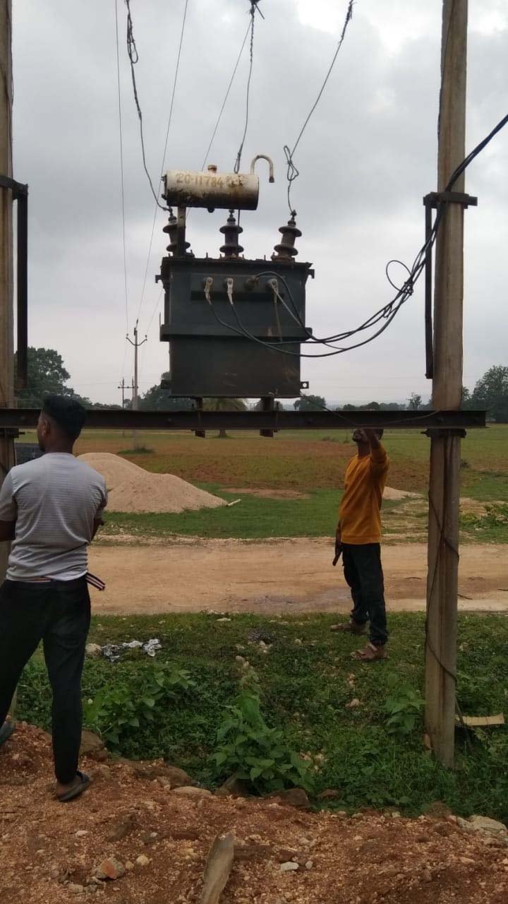 रायपुर : मुख्यमंत्री कैंप कार्यालय की त्वरित पहल से दोकड़ा छात्रावास में बहाल हुई विद्युत व्यवस्था