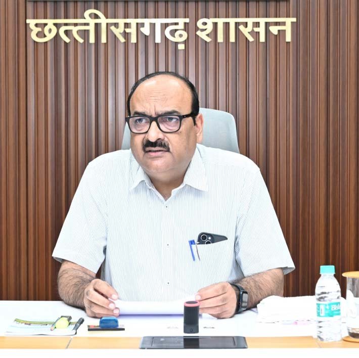 रायपुर : आदिवासी हितों से जुड़े विभिन्न विषयों के निराकरण हेतु उच्च स्तरीय समिति गठित करने के निर्देश – मुख्य सचिव