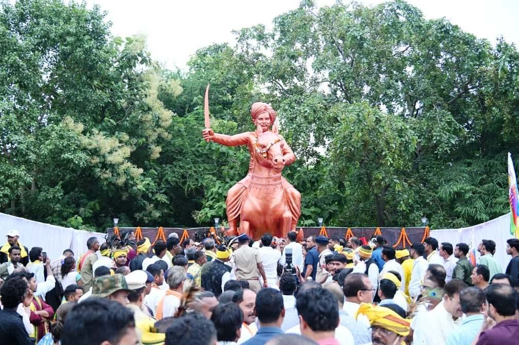 रायपुर : शहीद वीर नारायण सिंह का जीवन सेवा, संघर्ष और राष्ट्रप्रेम की मिसाल – अरुण साव